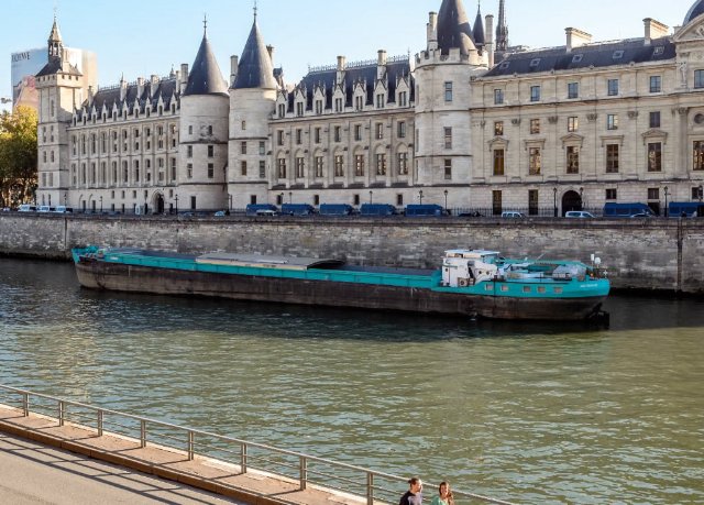 preview boat_for_goods