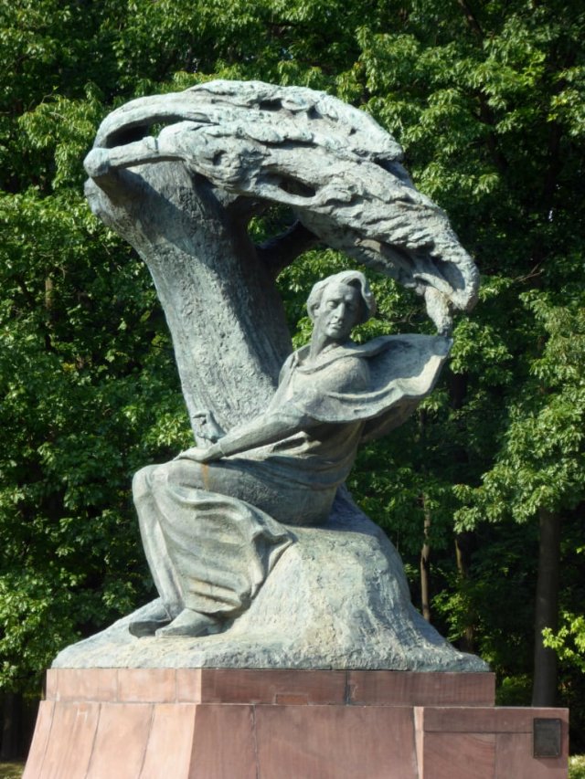 preview chopin_monument