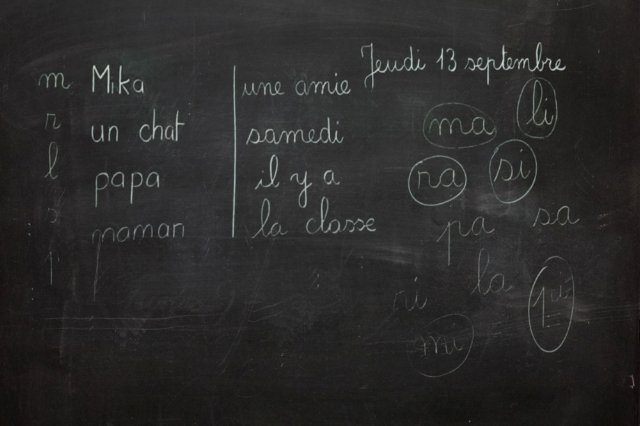 preview concept_cursive_writing