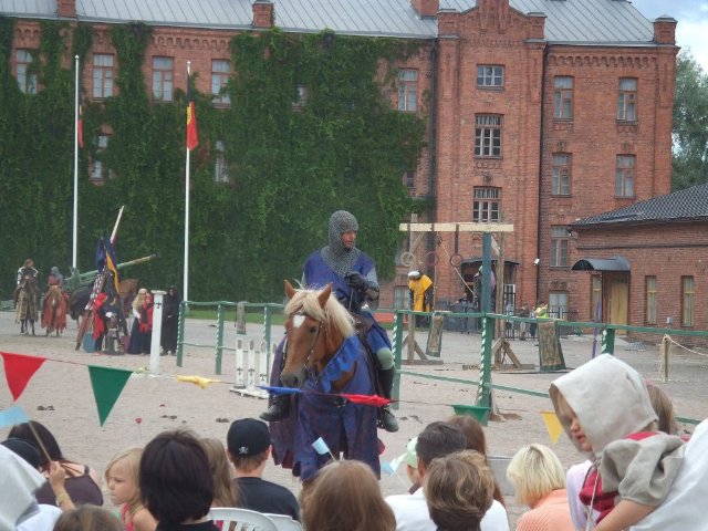 preview medieval_market