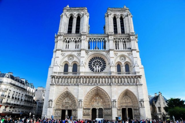 preview notre_dame_de_paris